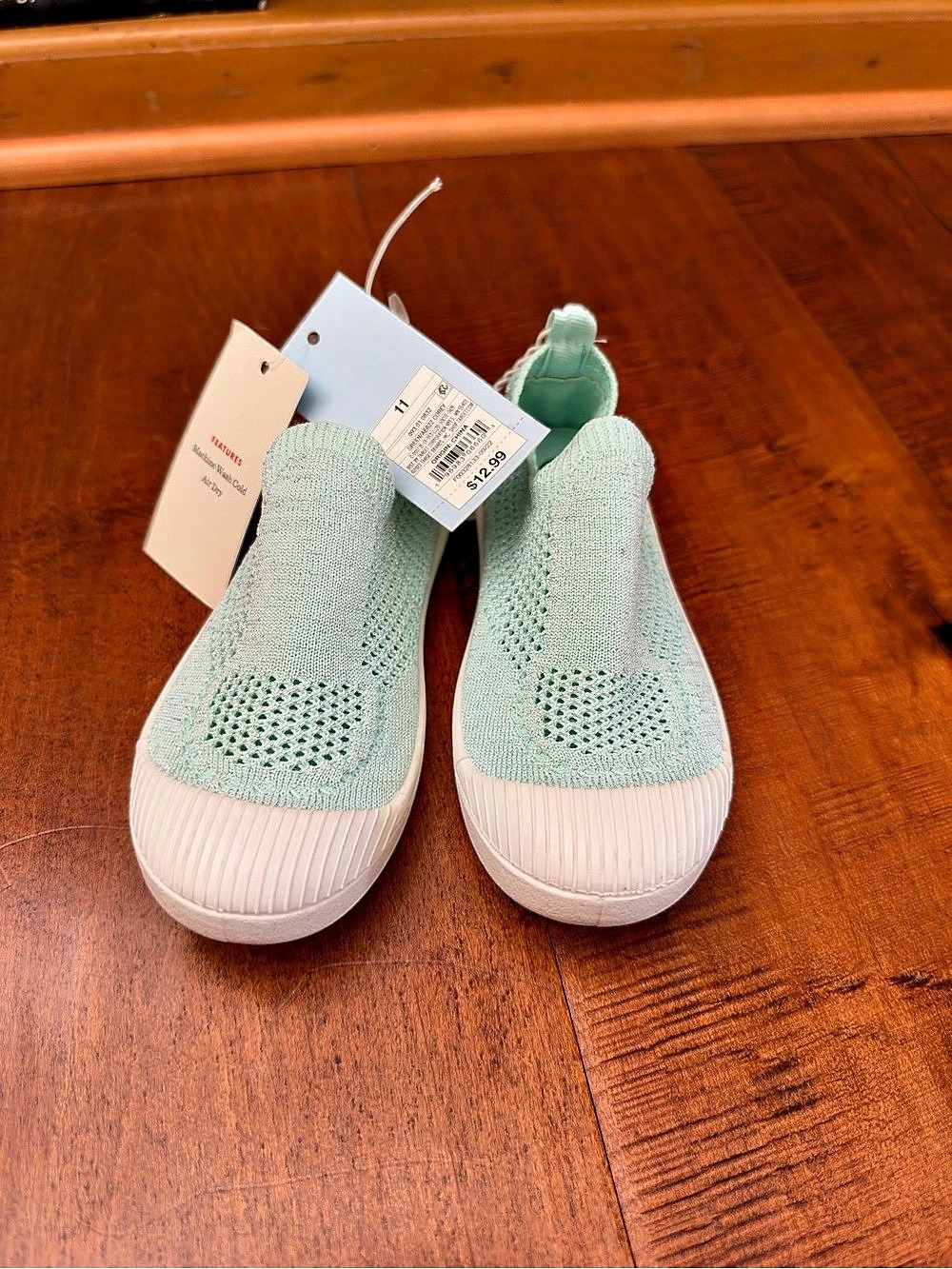 Cat & Jack Knit Slip-On Sneakers Green & White Girls 11